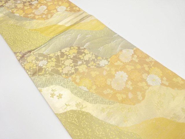 道長取りに菊・牡丹・荒波模様織り出し　袋帯